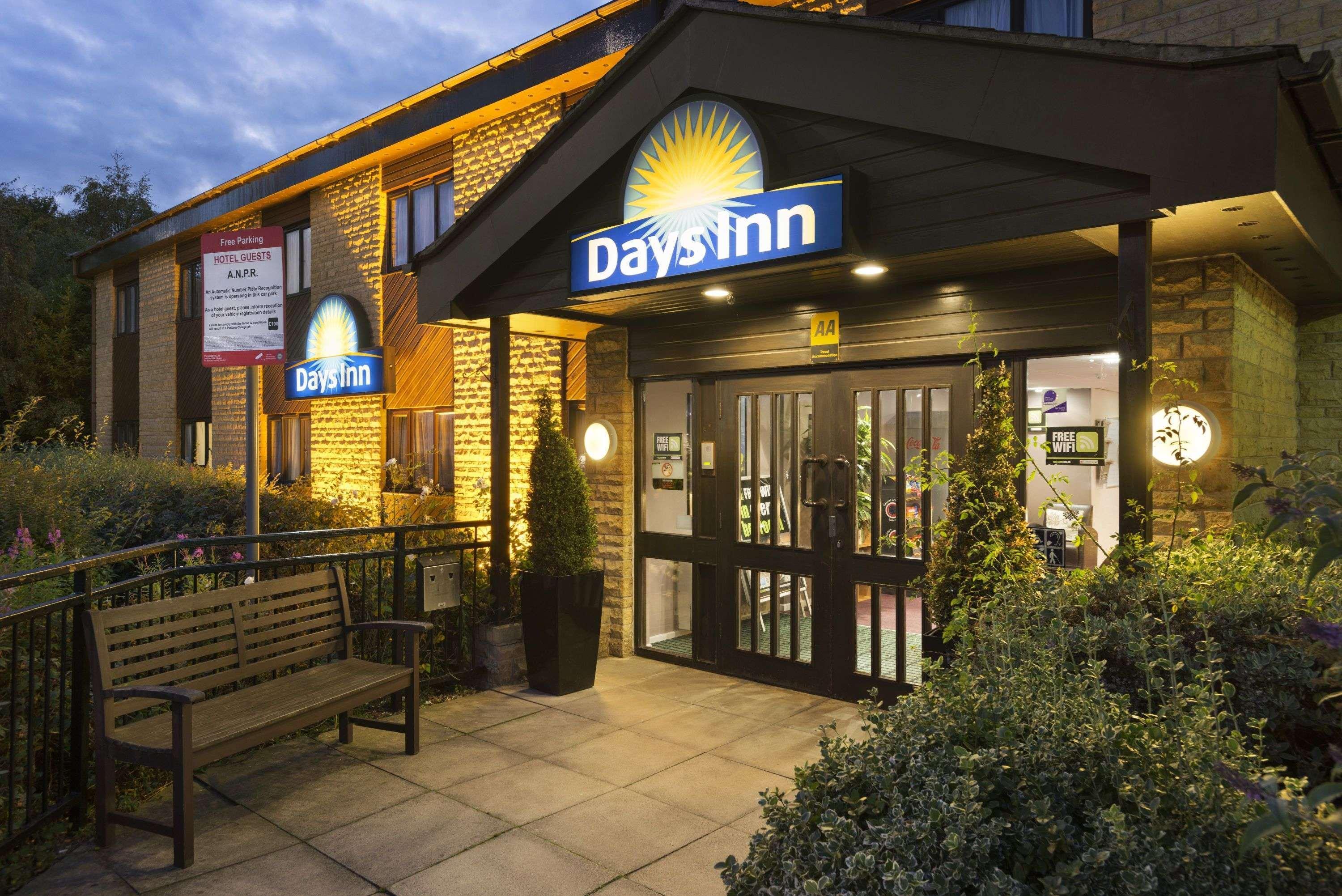 Days Inn Bradford M62 Ngoại thất bức ảnh